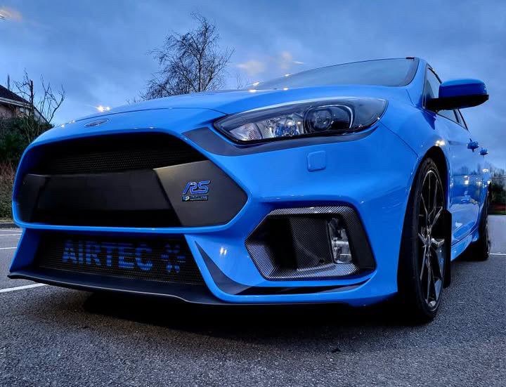 Single replacement Ford focus MK3 RS dipped carbon front bumper fog light air vent trims 2015-2018