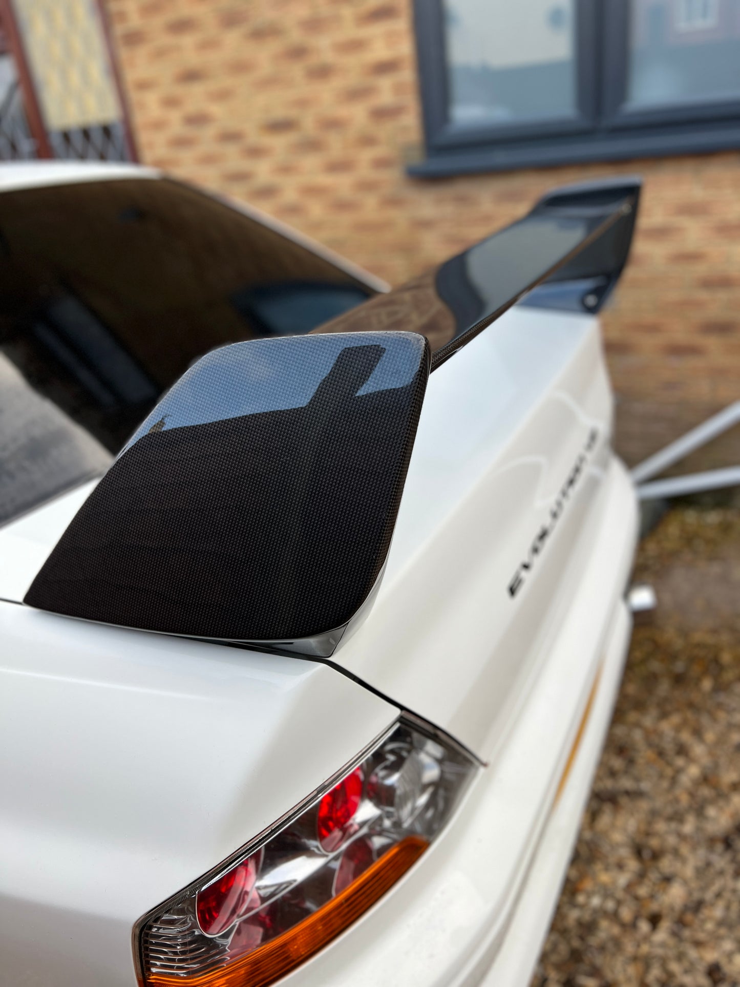 Mitsubishi Evo 8,9 1x1 weave genuine carbon fibre spoiler