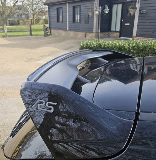 Ford Focus MK3 RS Spoiler lip Dipped carbon fibre 2016-2018
