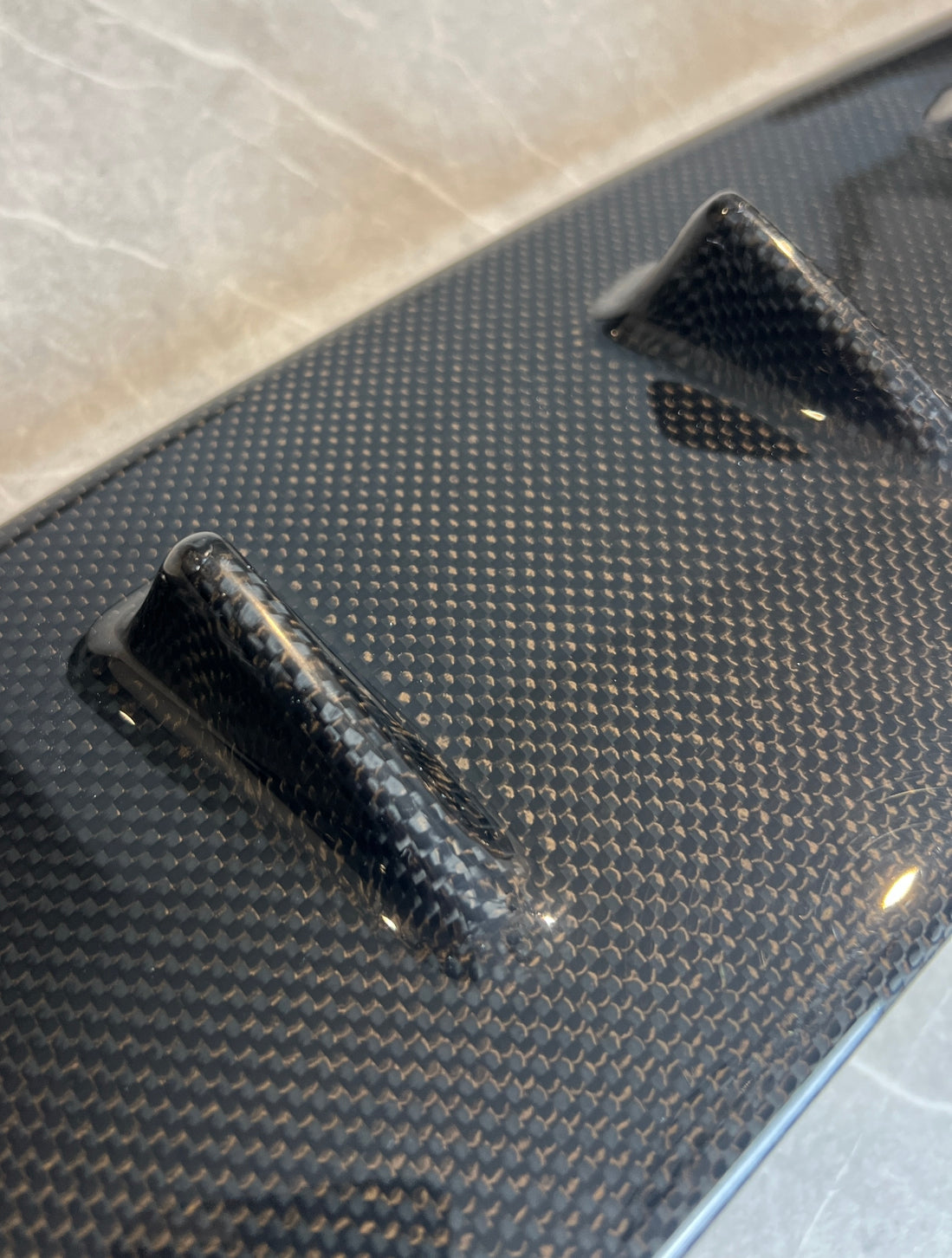 Mitsubishi Evo 7,8,9 Plain 1x1 weave genuine carbon fibre roof fin